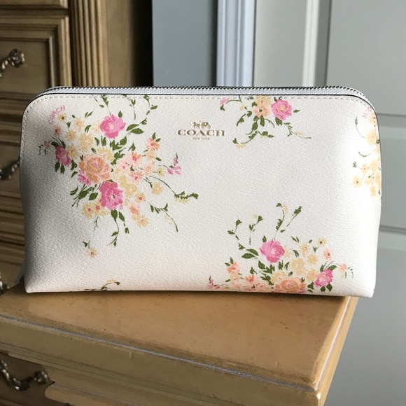 Coach Accessories - 💐COACH Cosmetic Case - NEW